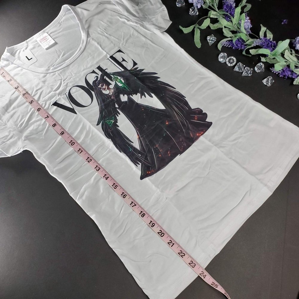 Vogue Disney Villain Maleficent White Short Sleeve - Picture 10 of 13